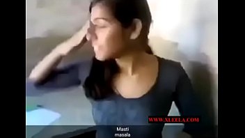 Hot Desi girl removing..xleela.com