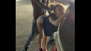 cogiendo a una puta en la calle