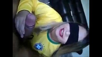 slut brazilian gf suck cock with closed eyes - ninfetastube.com - 6 min