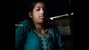 Tamil teen girl undress and show her boobs