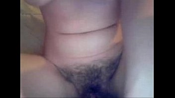 Juicy cutie playing with her pussy on webcam - PUSSYFIELD.com