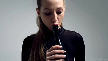 Petite Areana Fox masturbates with a bottle